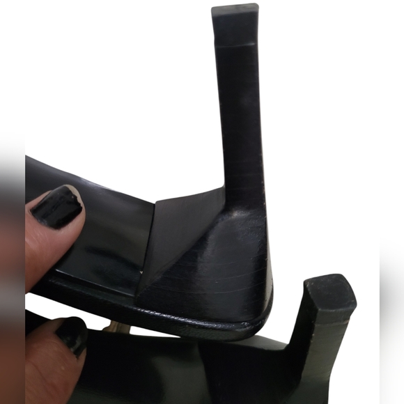 GUCCI Two Tone Slingback Pointed Toe Heels - Picture 8 of 9